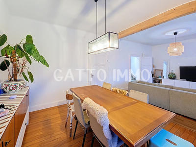 Maison - 140 m² - 5 pièces