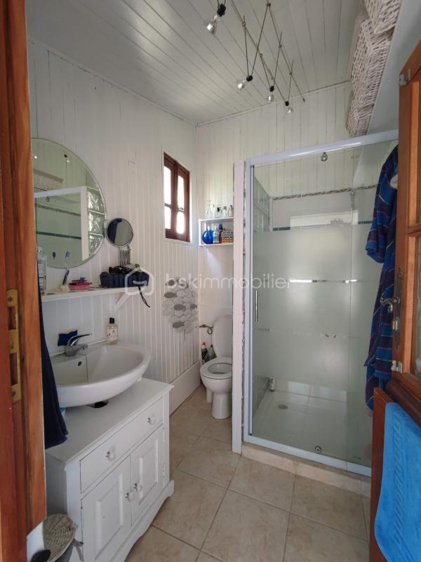 Maison en pierre - 80 m² - 3 pièces