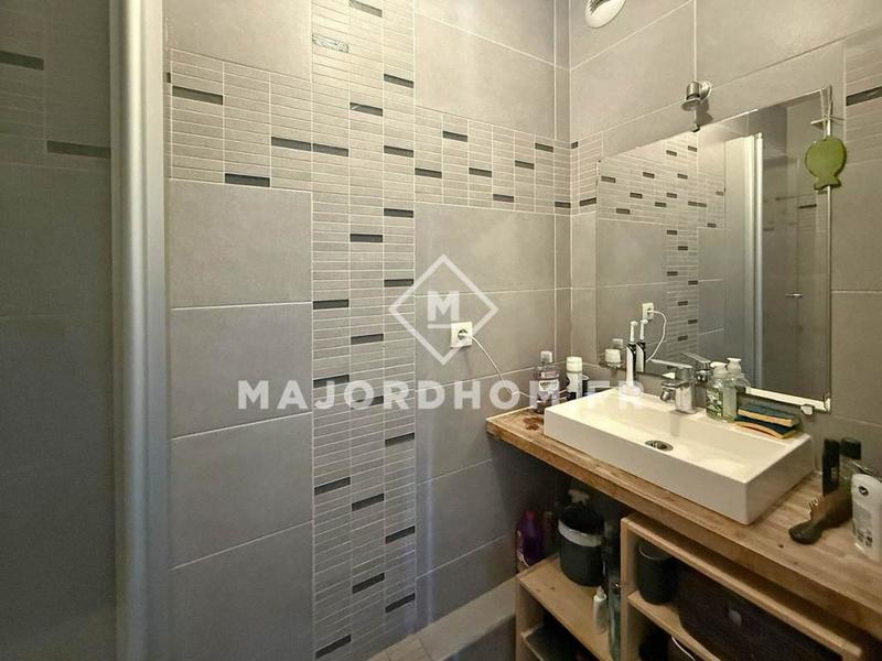 Appartement - 84 m² - 4 pièces