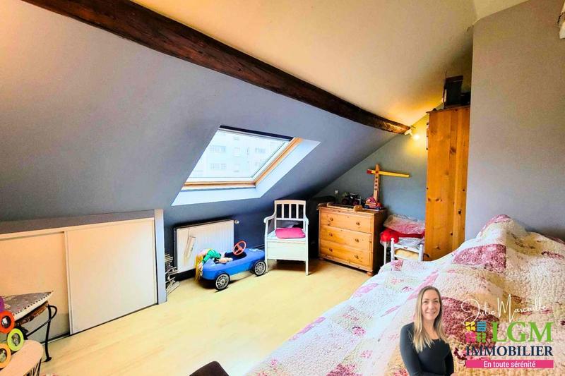 Maison de ville - 92 m² - 4 pièces