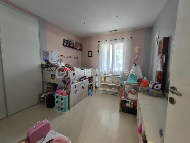 Villa - 104 m² - 4 pièces