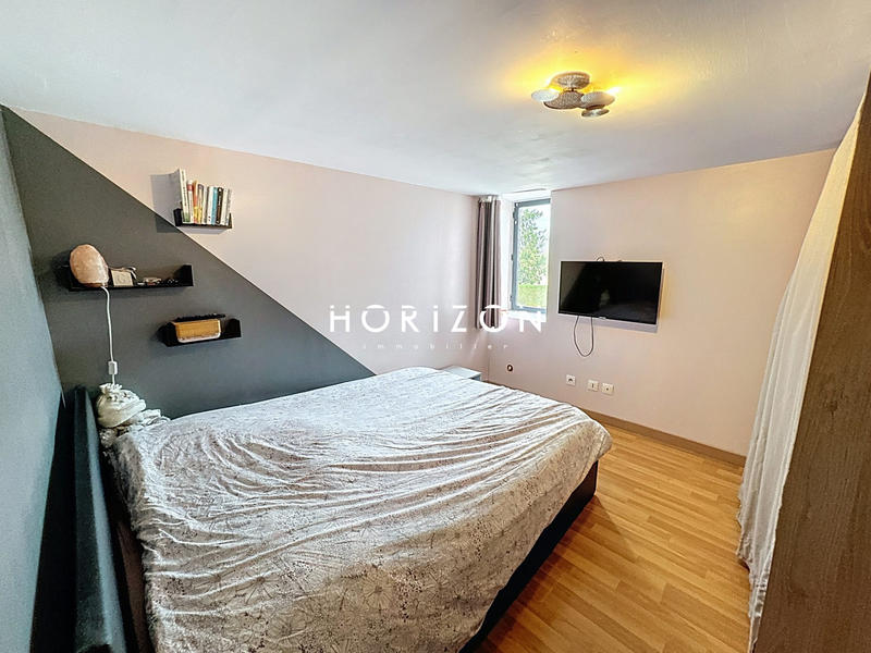 Appartement - 84 m² - 2 pièces