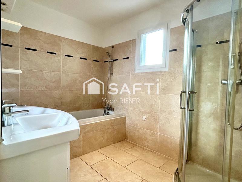 Maison - 96 m² - 4 pièces