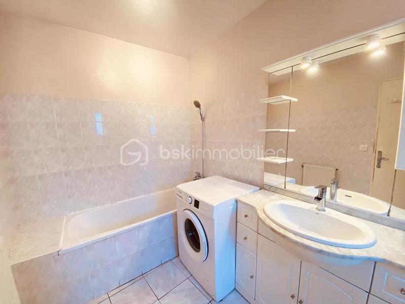 Maison de ville - 80 m² - 5 pièces