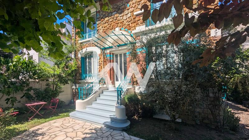 Maison - 139 m² - 7 pièces