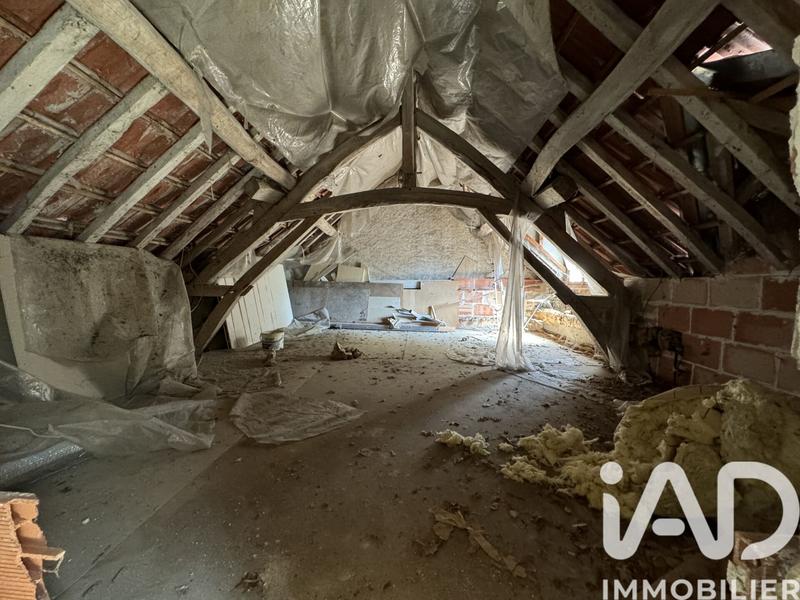 Maison - 208 m² - 6 pièces