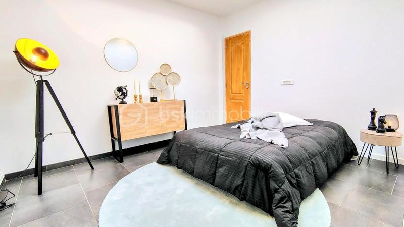 Maison - 96 m² - 5 pièces