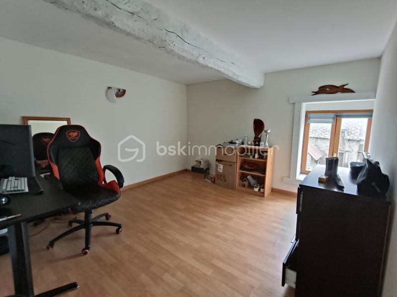 Maison - 195 m² - 7 pièces