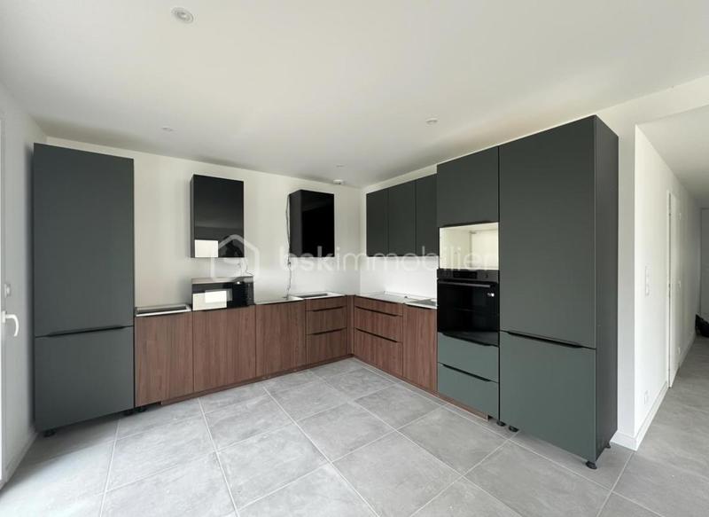 Maison - 131 m² - 6 pièces