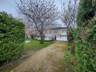 Maison - 120 m² - 4 pièces