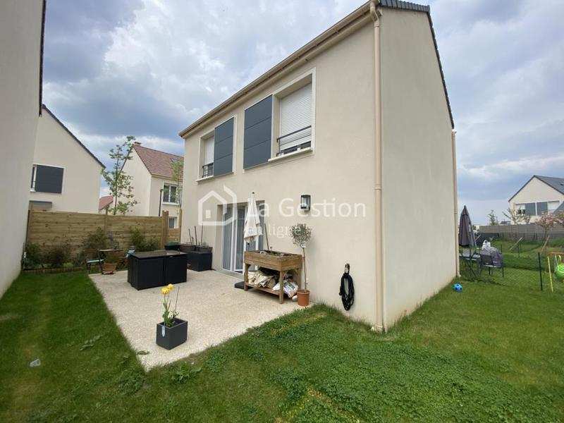 Maison - 85 m² - 4 pièces