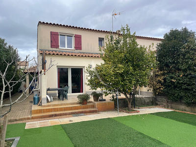 Villa - 100 m² - 4 pièces