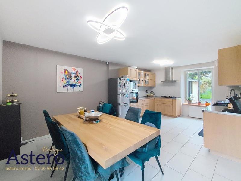 Maison - 150 m² - 5 pièces