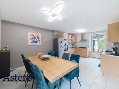 Maison - 150 m² - 5 pièces