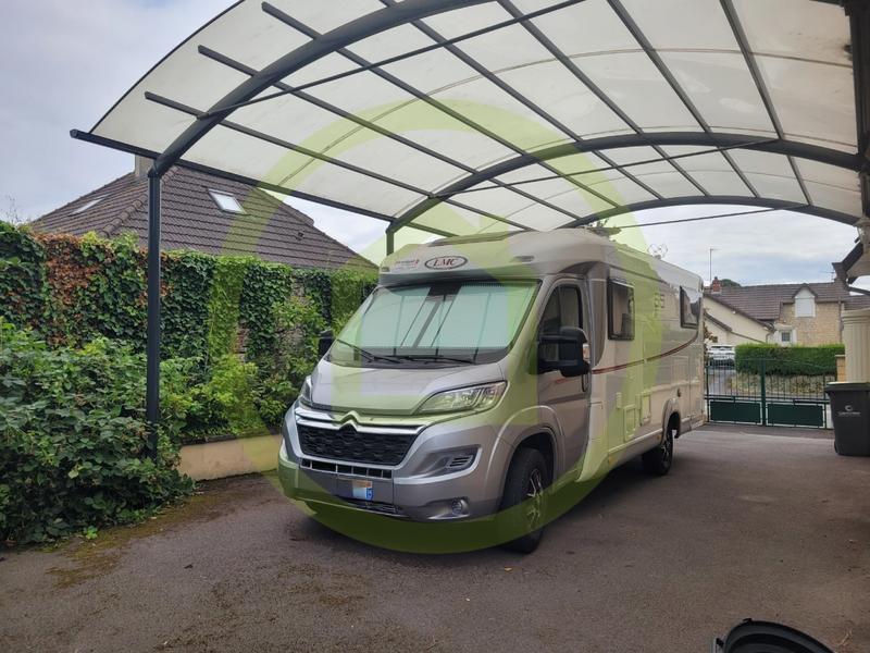 Maison - 180 m² - 8 pièces