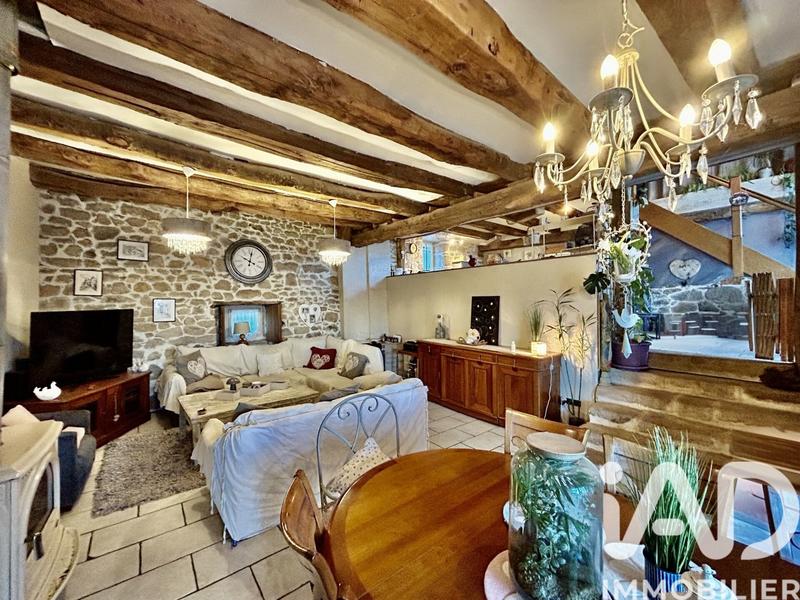 Maison - 143 m² - 5 pièces