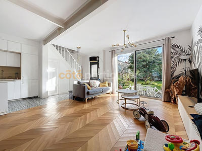 Maison - 80 m² - 4 pièces