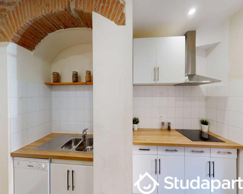 Chambre - 120 m² - 1 pièce