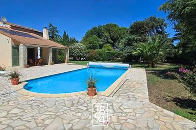 Villa - 175 m² - 5 pièces
