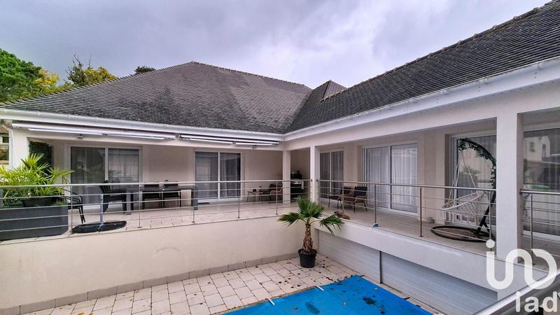 Maison - 195 m² - 6 pièces