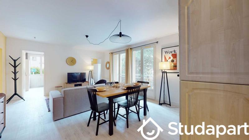 Chambre - 9 m² - 1 pièce