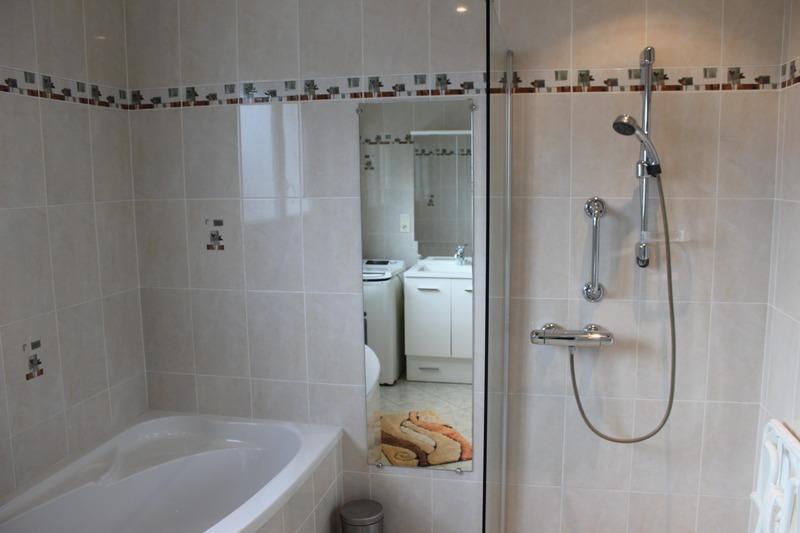 Maison - 176 m² - 7 pièces