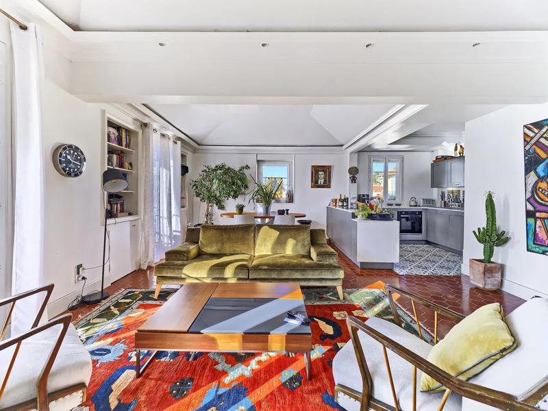 Appartement - 101 m² - 4 pièces