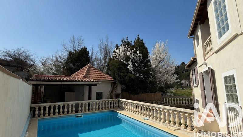 Maison - 95 m² - 5 pièces