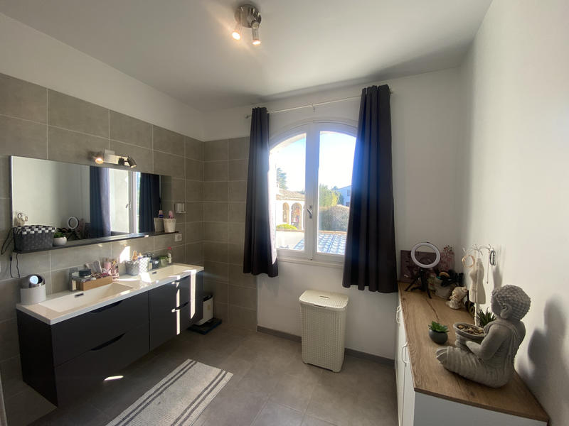 Villa - 175 m² - 6 pièces