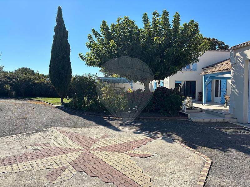 Maison - 140 m² - 7 pièces