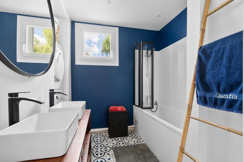 Appartement - 95 m² - 4 pièces