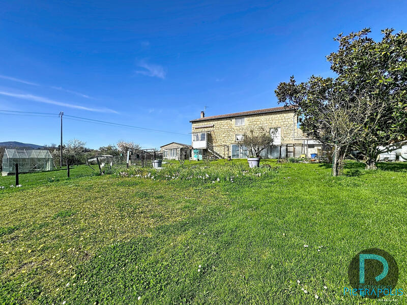 Maison ancienne - 160 m² - 6 pièces