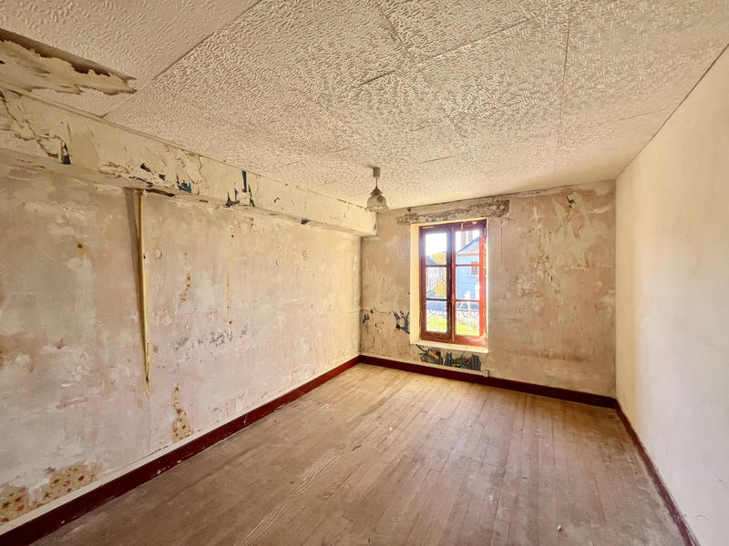 Propriété - 330 m² - 12 pièces