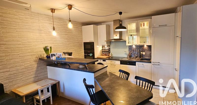 Appartement - 65 m² - 3 pièces