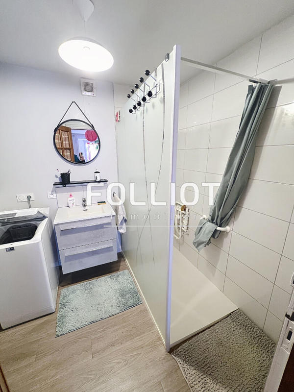 Maison - 187 m² - 7 pièces