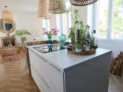 Maison de maîtres - 198 m² - 6 pièces