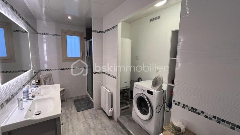 Maison - 99 m² - 4 pièces