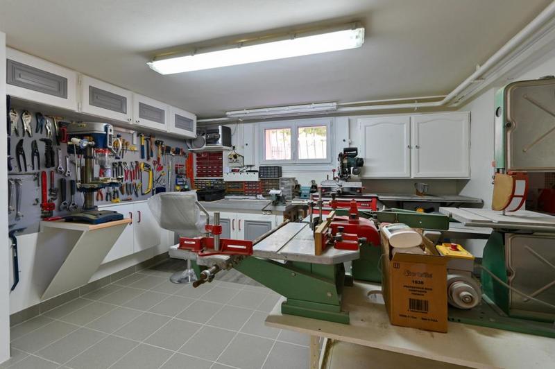 Maison - 180 m² - 6 pièces