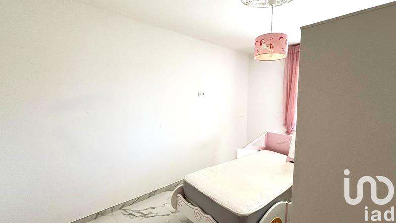 Maison - 485 m² - 27 pièces