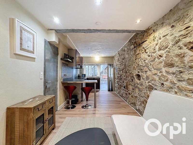 Studio - 20 m² - 1 pièce