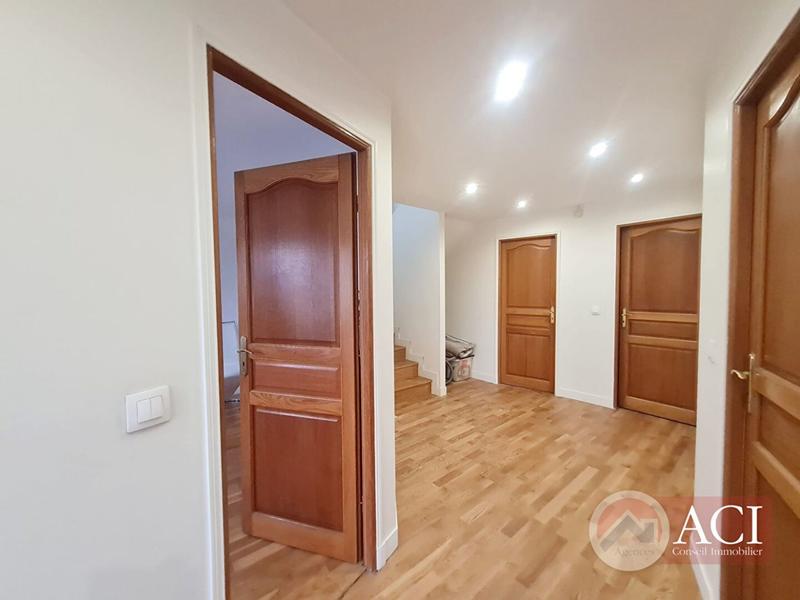 Maison - 160 m² - 7 pièces