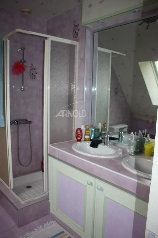 Maison - 113 m² - 8 pièces