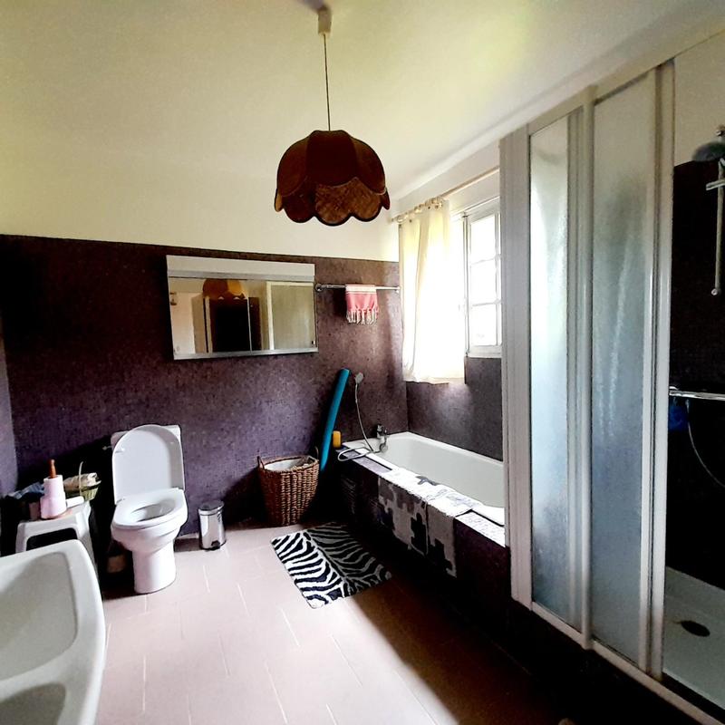 Maison ancienne - 265 m² - 8 pièces