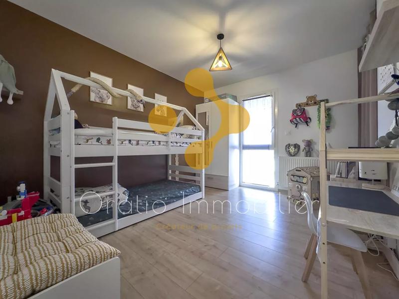 Maison - 104 m² - 5 pièces