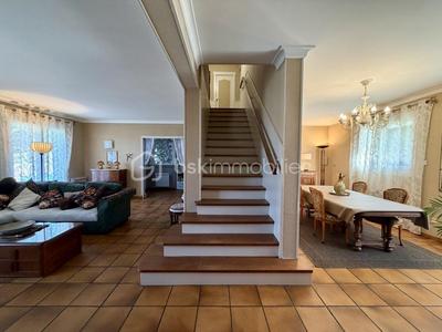 Maison d'architecte - 168 m² - 7 pièces