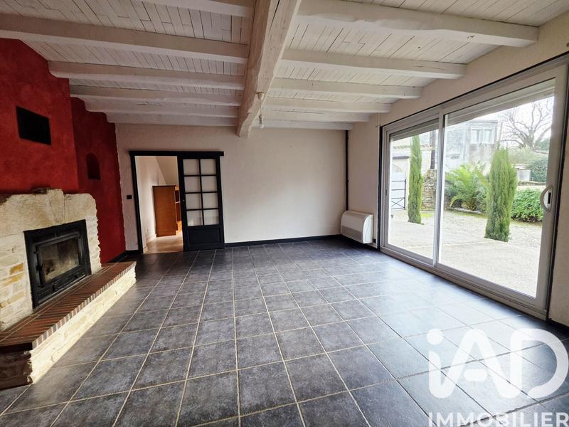 Maison - 110 m² - 9 pièces