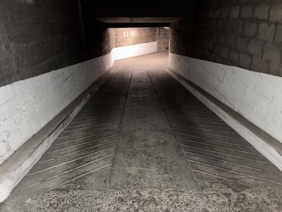 Parking / Garage - 12 m²