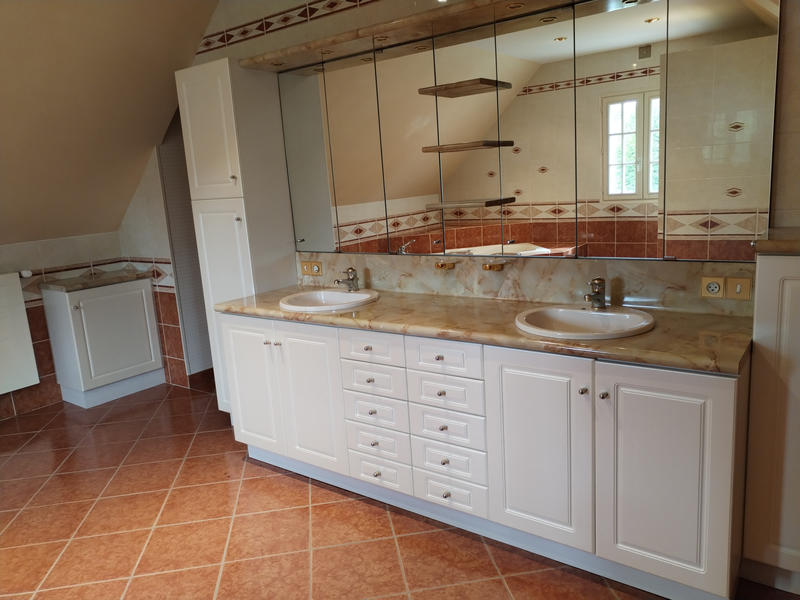 Maison - 163 m² - 6 pièces