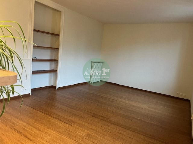 Maison - 122 m² - 5 pièces