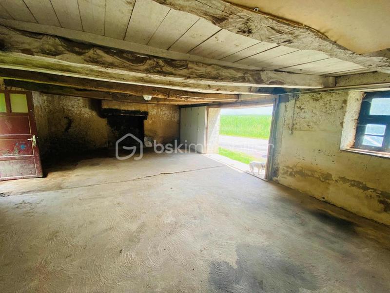 Maison ancienne - 2 675 m² - 4 pièces